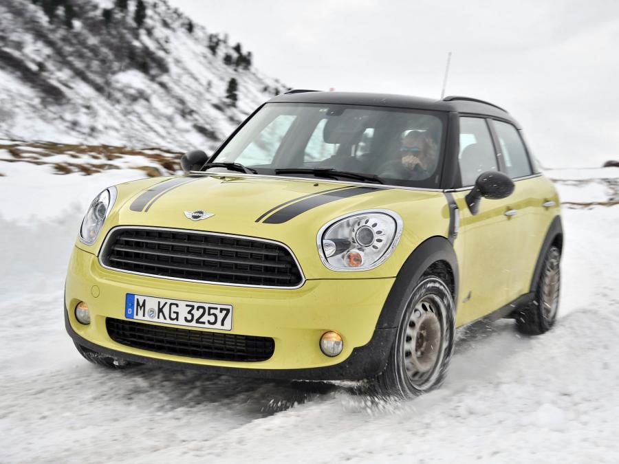 Mini Cooper Countryman D All4 2010 года  (фото 4 из 18)